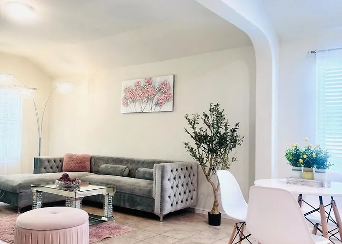 10 Min To World Cup - Modern 4br Near Dfw *