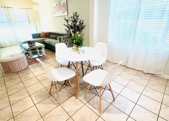10 Min To World Cup - Modern 4br Near Dfw Holiday home *