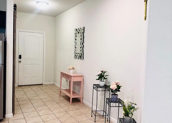 10 Min To World Cup - Modern 4br Near Dfw Fort Worth