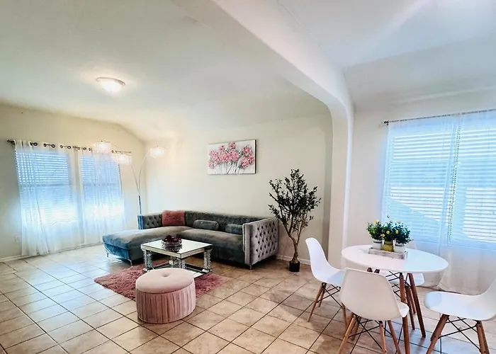 10 Min To World Cup - Modern 4br Near Dfw Holiday home *
