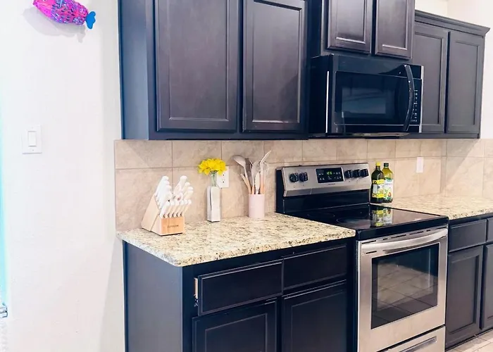 10 Min To World Cup - Modern 4br Near Dfw Holiday home *
