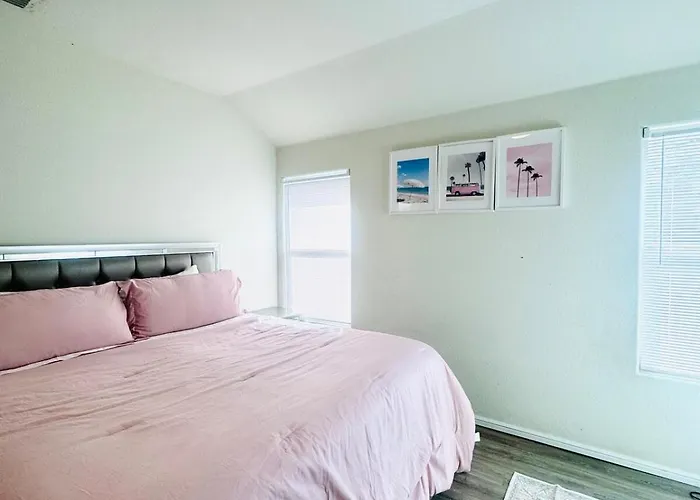 10 Min To World Cup - Modern 4br Near Dfw Holiday home Fort Worth